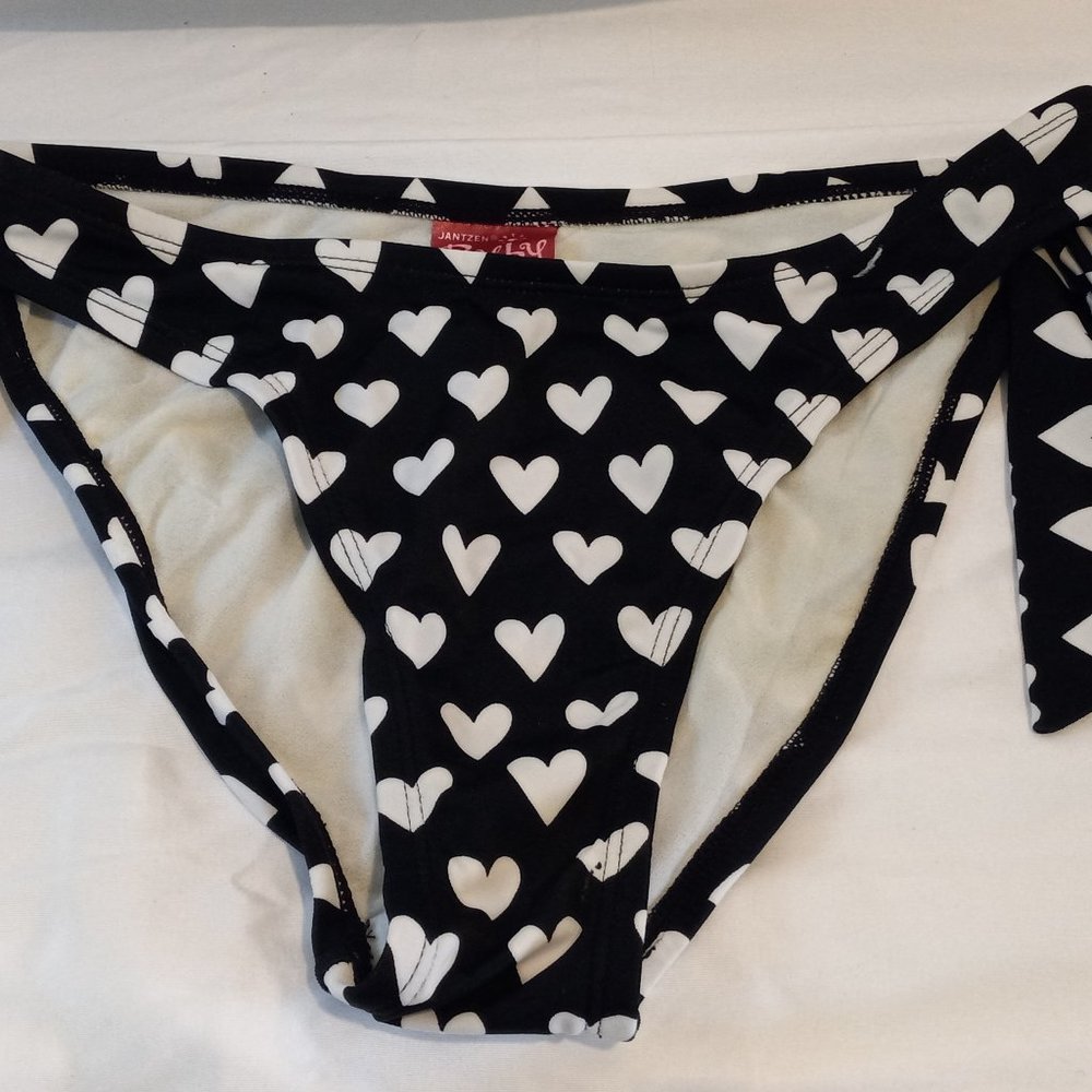 [12 PIECE LOT]  - WOMENS - SWIMWEAR- TOPS & BOTTOMS - XS/SM/MD (EUC)